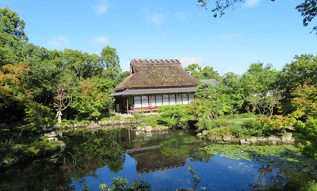 依水園前園（江戸時代作庭）