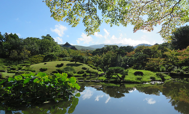 依水園後園（明治時代作庭）