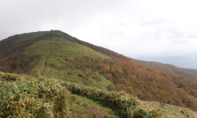 10月末頃の那岐山稜線(イメージ)